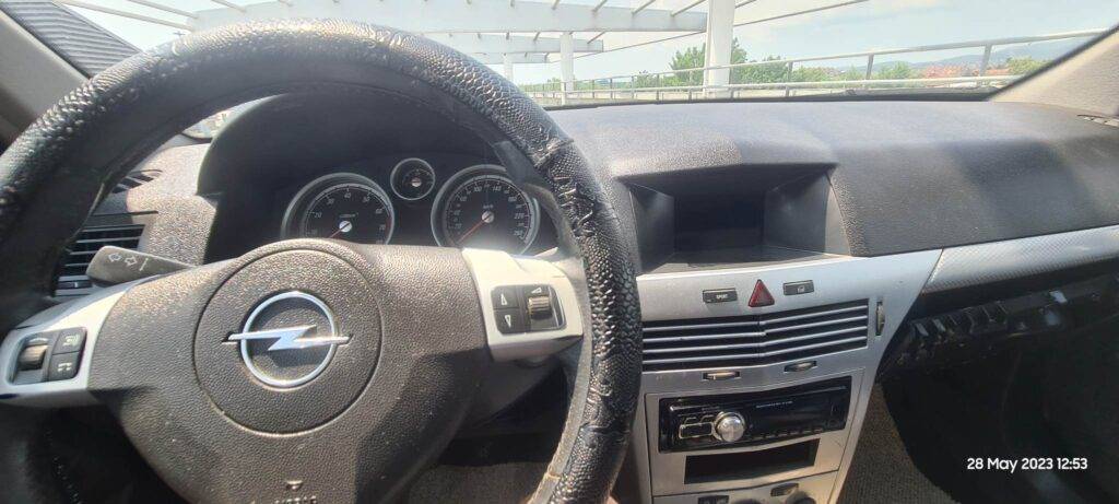 1500€ - Opel Astra H 1.6 16v (2005.) - reg 8/2023 - jako dobro stanje 35 343687097 570142698537055 5355932265760022711 n
