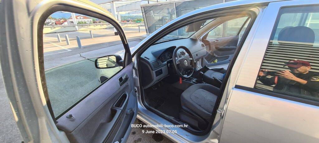 1000€ - Škoda Fabia 1.4mpi (2002.) - reg 5/2024 - super stanje 39 352060942 578924507757668 1697407653783268796 n