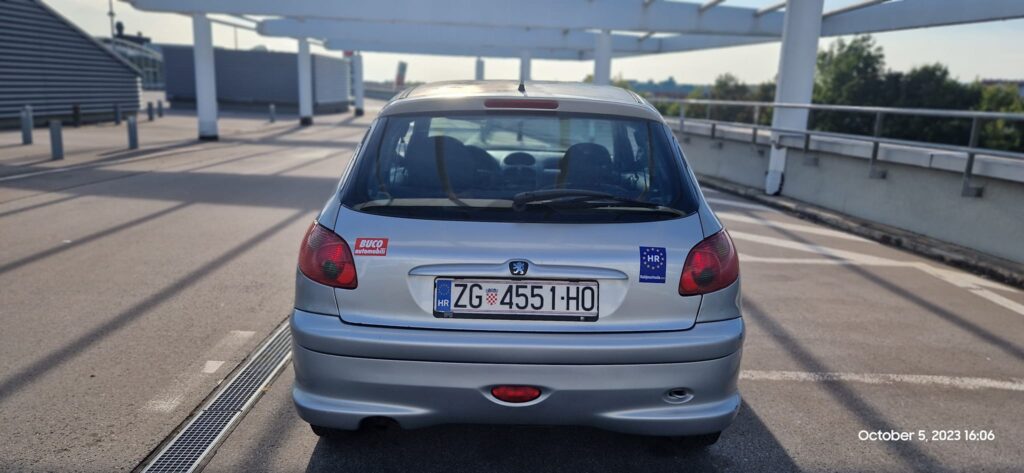 599€ - Peugeot 206 1.4i (2001.) - reg 2/2024 - jako dobro stanje 26 387195660 643539184629533 6535525043652697010 n