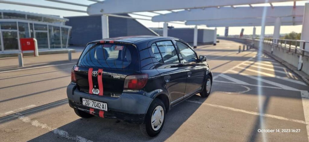 599€ - Toyota Yaris 1.0 VVT-i - reg 14.11.2024. - jako dobro stanje 29 FB IMG 1697303571979