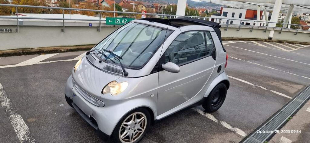 1100€ - SMART 800 cdi (2002.) - reg 10/2024 - jako dobro stanje 36 FB IMG 1698234058882