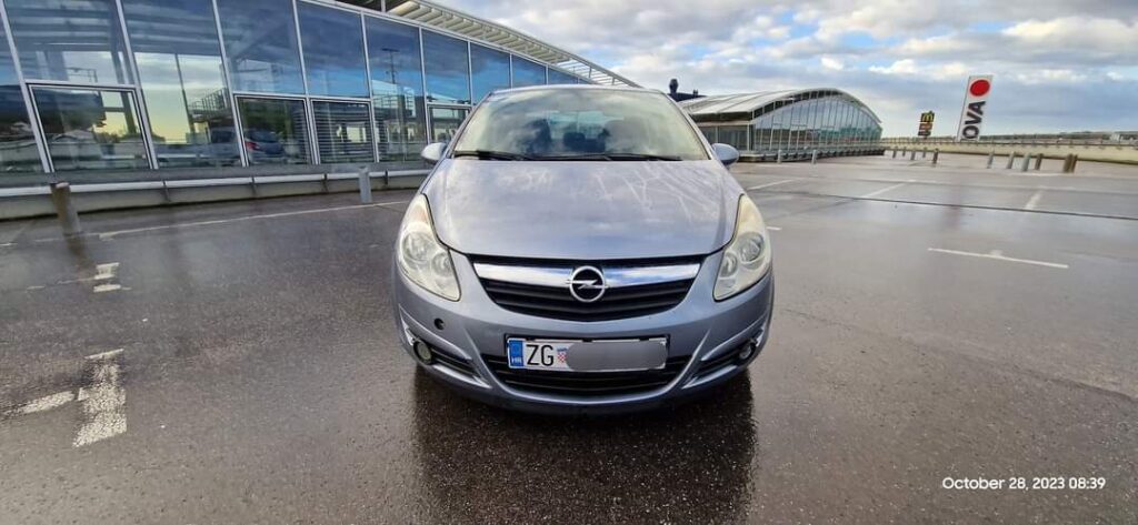2300€ - Opel Corsa D 1.3 cdti (2007.) - reg 1/2024 - odlično stanje 26 FB IMG 1698478850650