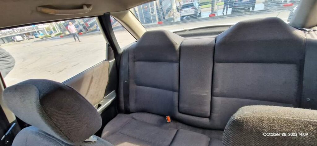 350€ - Audi 80 1.8i + LPG - REG 19.11.2023. - jako dobro stanje 26 FB IMG 1698532646452