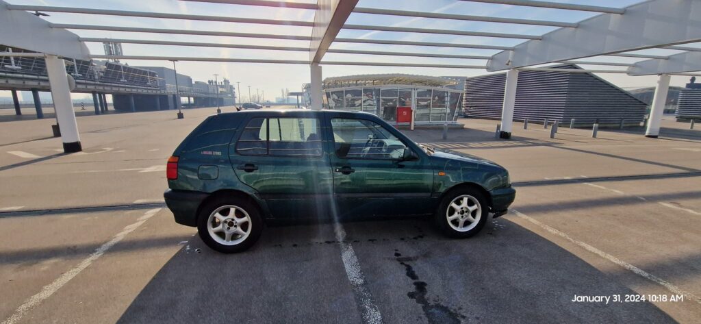 650€ - VW Golf III 1.9 TDi (66kW) "ROLLING STONES" - reg do 10/2024 - jako dobro stanje 51 VW Golf 3 1.9tdi 66kw rolling stones edition 1996.