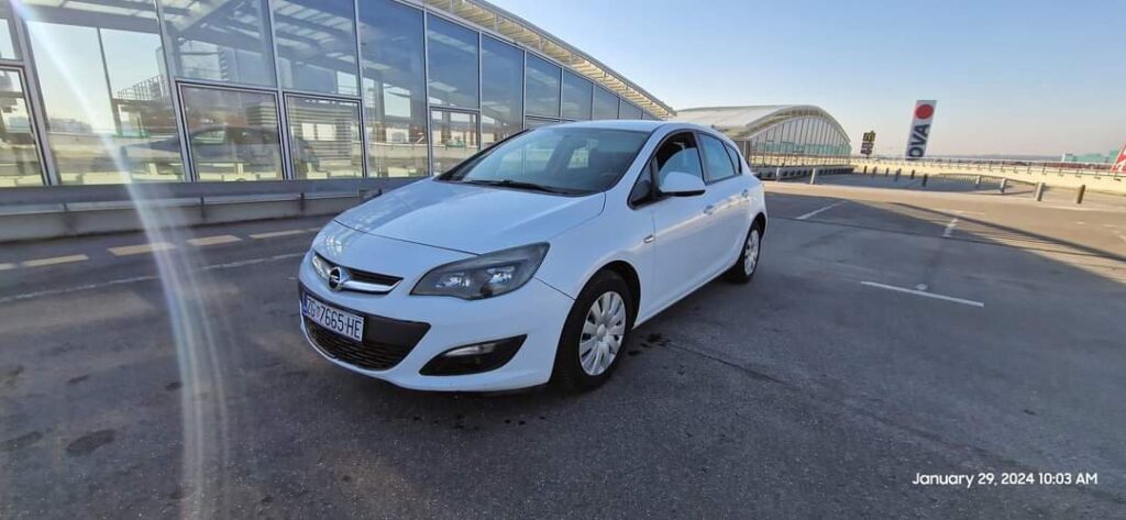 3500€ - Opel Astra J 1.4 + LPG (2014.g) - reg 5/2024 - odlično stanje 25 FB IMG 1706535162659