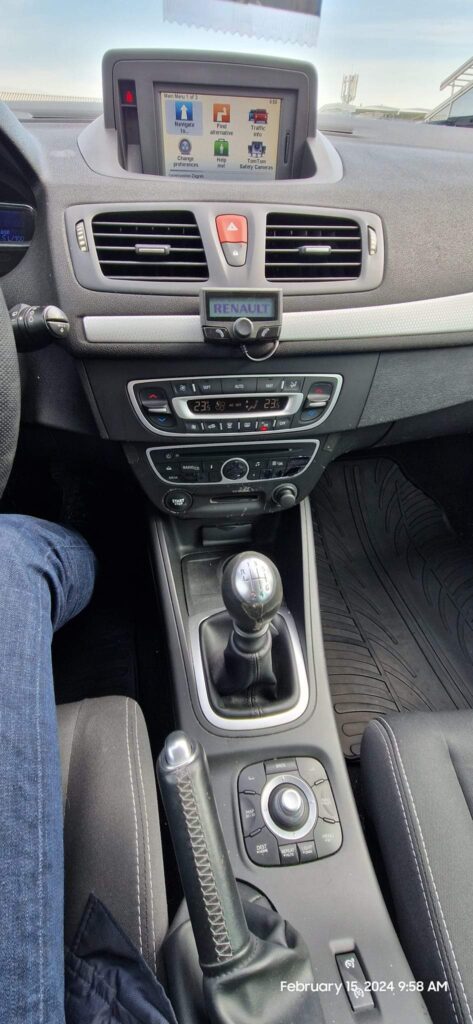 3300€ - Renault Megane Grandtour 1.5 dCi (2010.god) - reg 9/2024 - odlično stanje 34 FB IMG 1708006517359