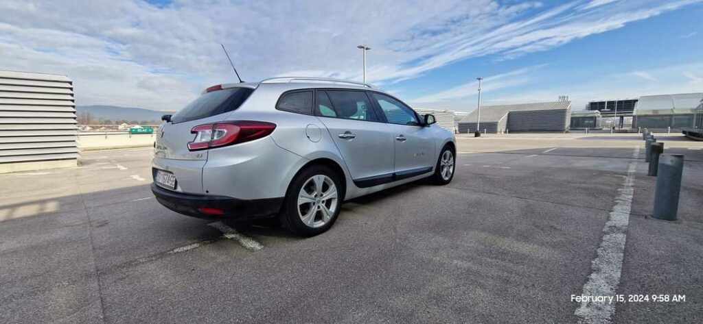 3300€ - Renault Megane Grandtour 1.5 dCi (2010.god) - reg 9/2024 - odlično stanje 31 FB IMG 1708006522242