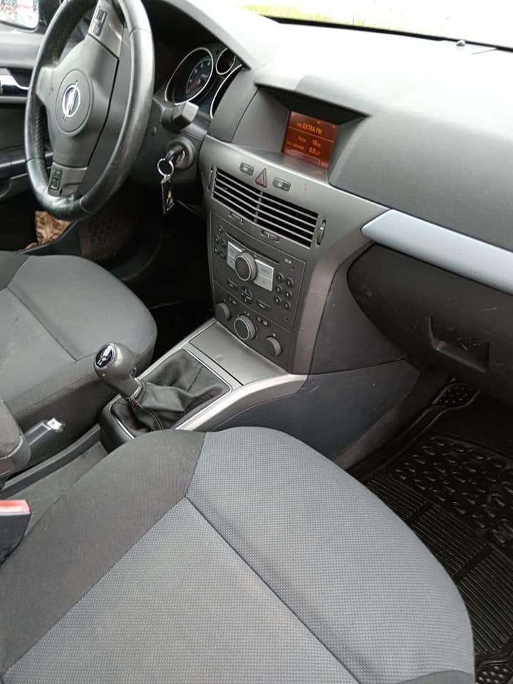 1300€ - Opel Astra H 1.6 16v (2006.god) - reg 22.12.2024. - jako dobro stanje 23 FB IMG 1711832456615
