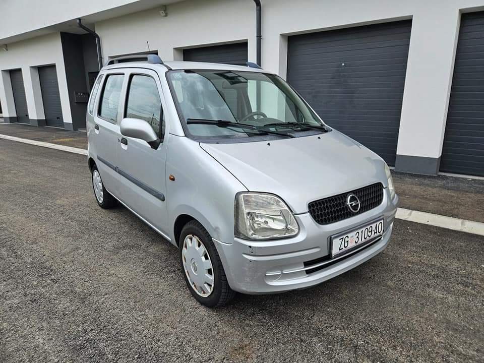 699€ - Opel Agila 1.2i (2003.g) - reg 8/2024 - jako dobro stanje 22 FB IMG 1711983709047
